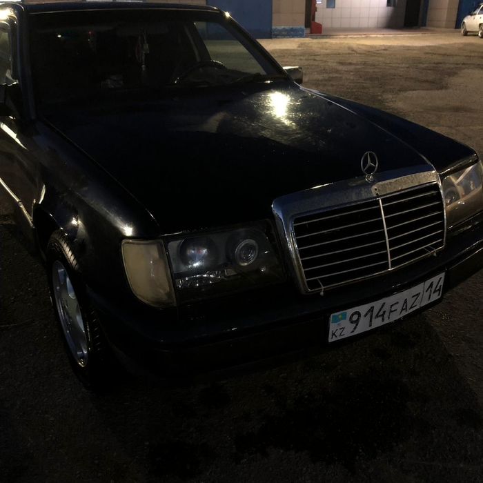 Продам Мерседес 124