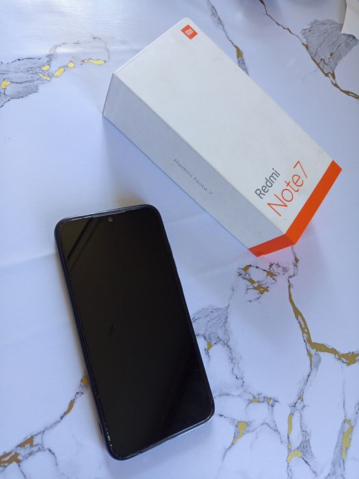 Телефон Redmi Note 7