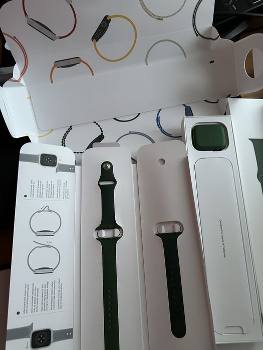 Apple Watch s7 Green 45mm