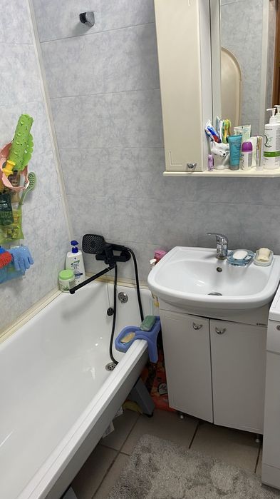 Поодается 2х ком квартира в пос. Дамса