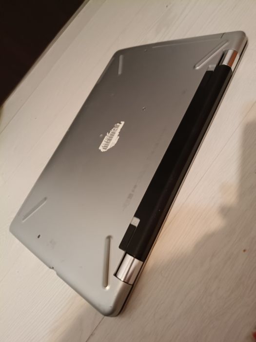 Laptop Light Gaming i5 8th gen , AMD Radeon graphics