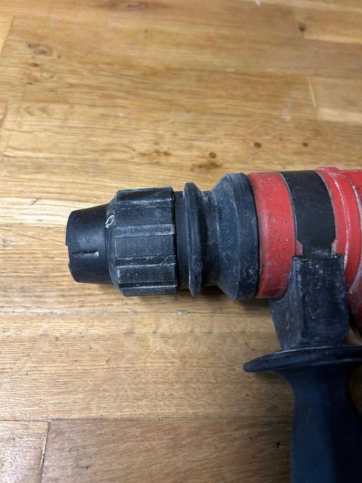 HILTI TE 15 C SDS перфоратор къртач + набор свредла