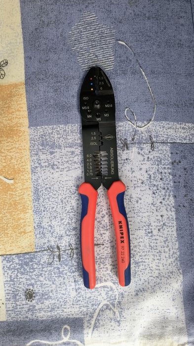 Кербовъчни клещи Knipex