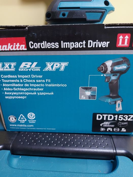 ПРОМОЦИЯ.Нов безчетков импакт Makita DTD153