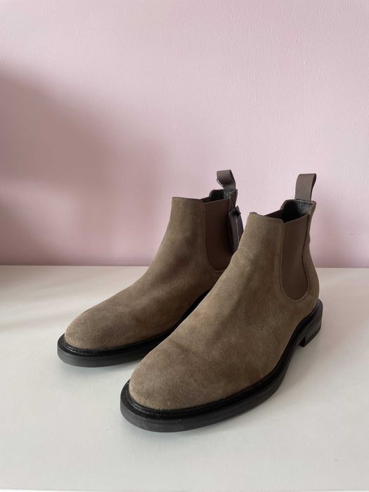 Продаю ботинки Chelsea от Massimo Dutti, новые.