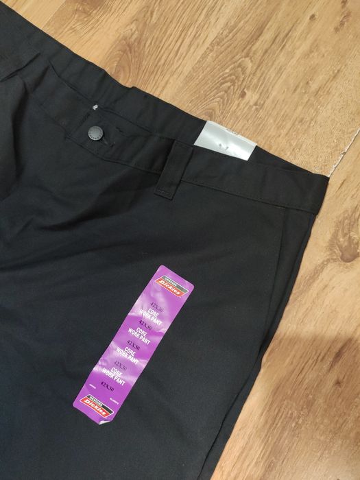Pantaloni Dickies mărimea 42x30 XXL