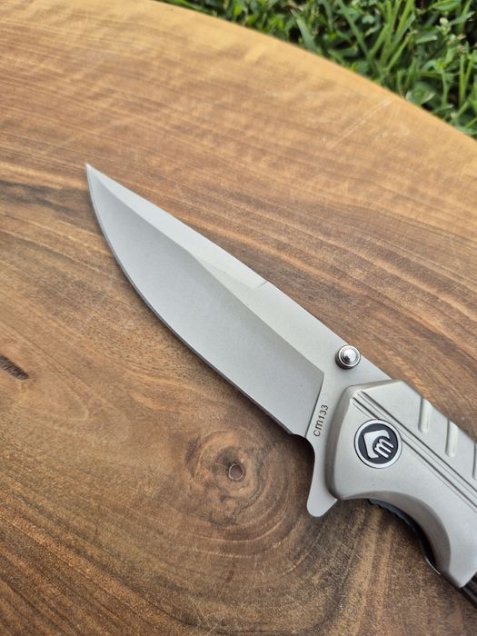 Сгъваем джобен нож с дървена дръжка СМ133