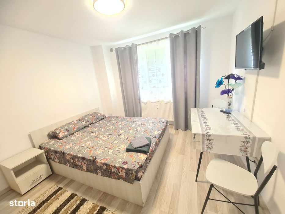 Garsoniera noua, et.1, Agentie - Narcisa, Bacau