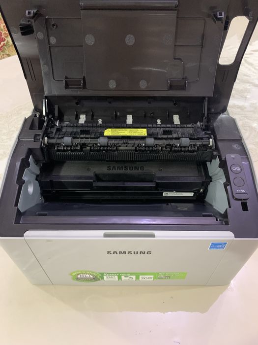 Срочно!!! Принтер Samsung M2020 сотилади
