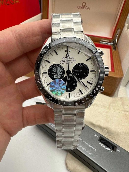 omega speedmaster среброC