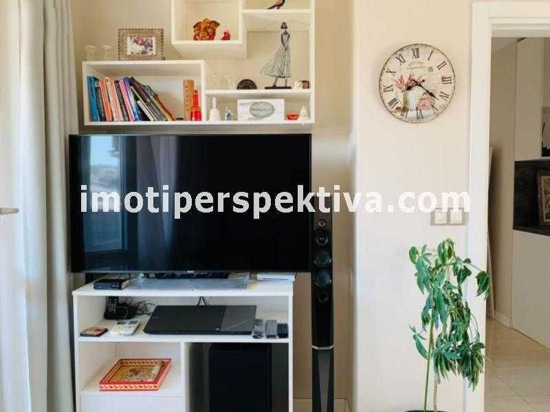 Продава се Двустаен апартамент в Пловдив, Център - 86 кв.м за 2076 €/кв.м - Снимка #5