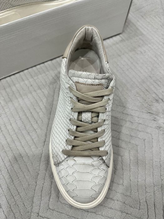 Кроссовки кожаные