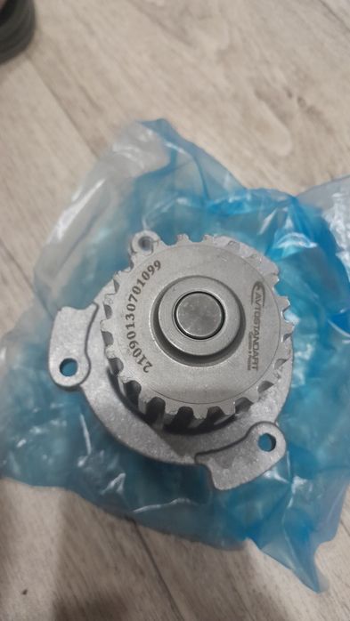 Помпа водяной насос ваз 2109