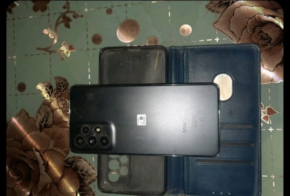 Vând sau schimb Samsung A53