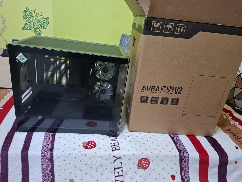 Компютърна кутия чисто нова