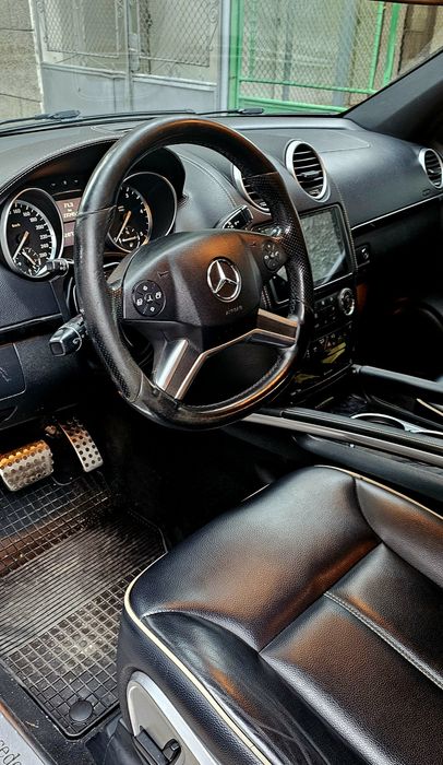 Продавам Mercedes ML 350 4 Matik Grand etition Facelift