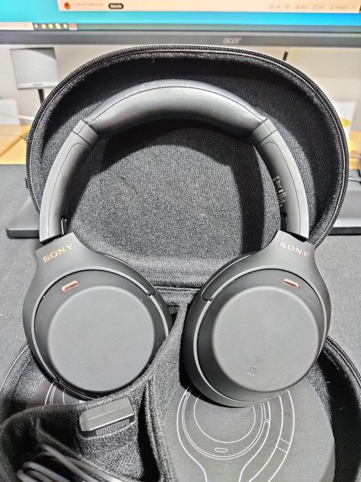 Casti Sony WH-1000XM4