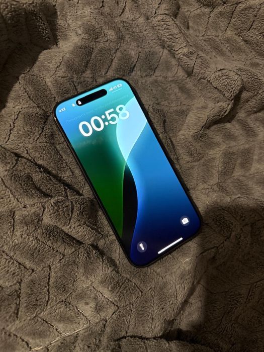 Iphone 15 pro 128 gb