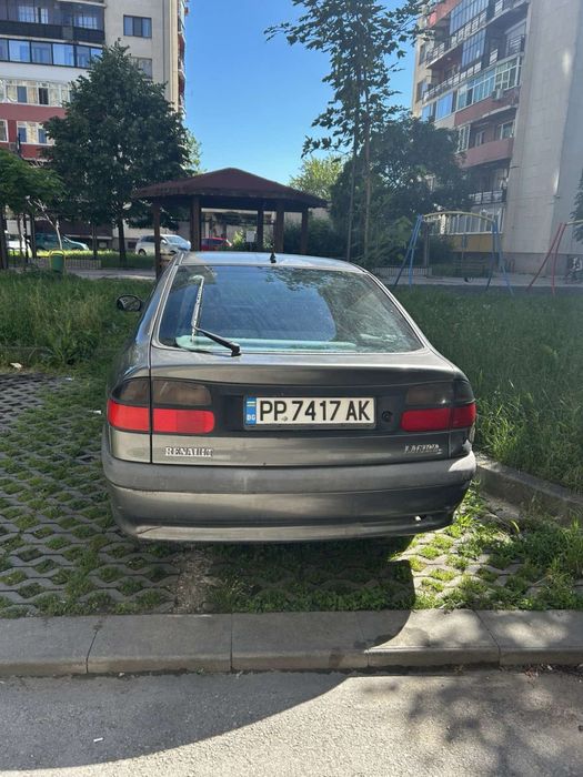 Рено лауна Рено лагуна