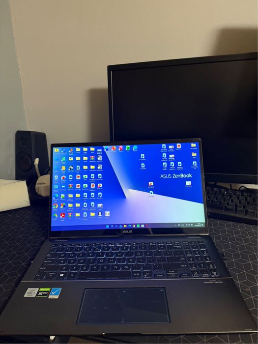 Asus zenbook editie speciala