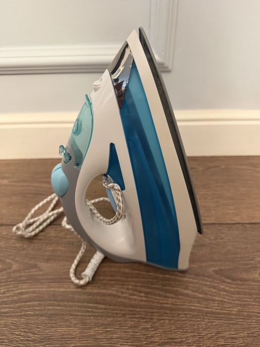Утюг Tefal в отличном состоянии