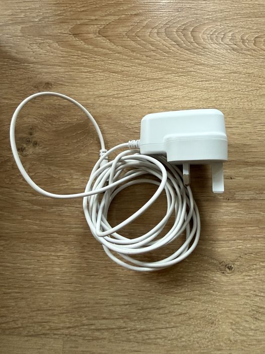 Комплект електрическа помпа за кърма Philips AVENT с контейнери