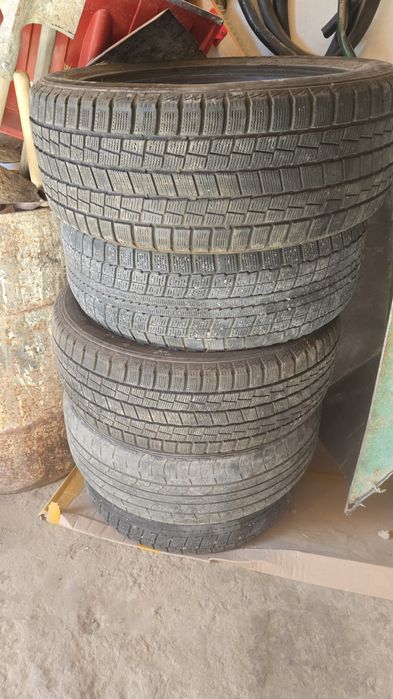 Продам б/у шины 225/55/17