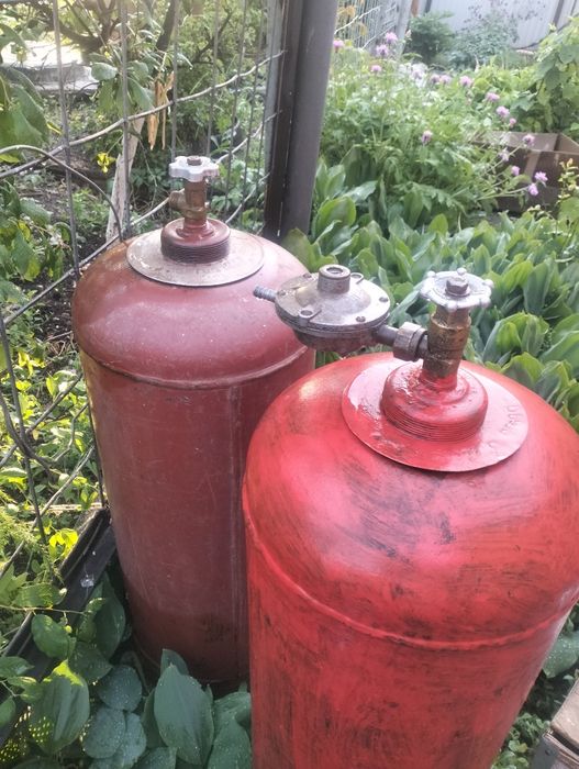 Продам газовые баллоны