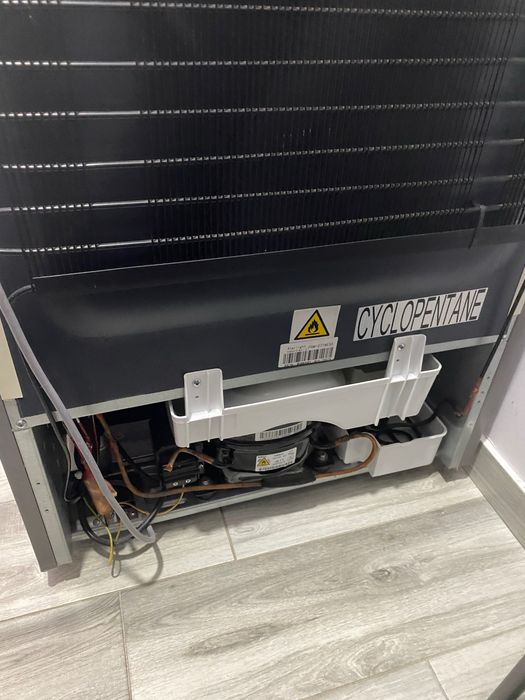 Vand congelator vertical Star Light