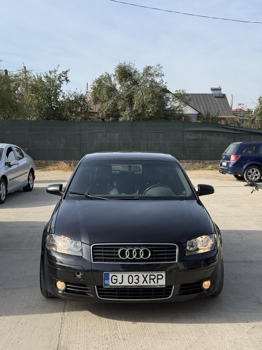 Audi A3 8P in doua usi