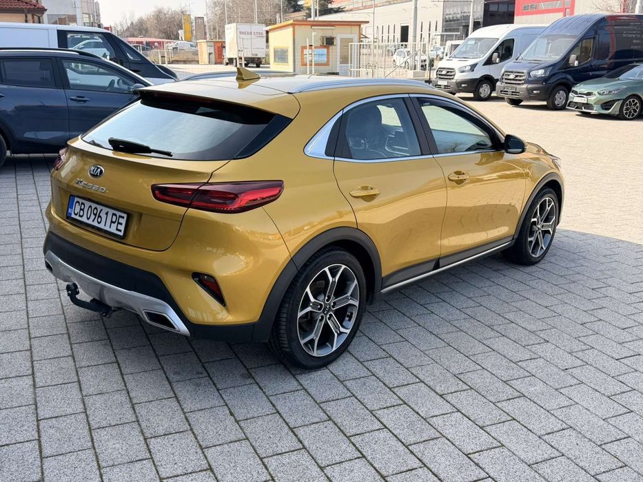 Продава Kia xceed