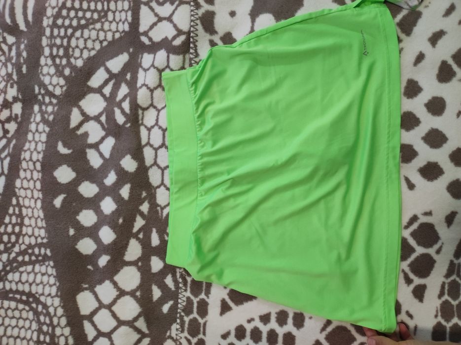 Спортни фланелки и поли