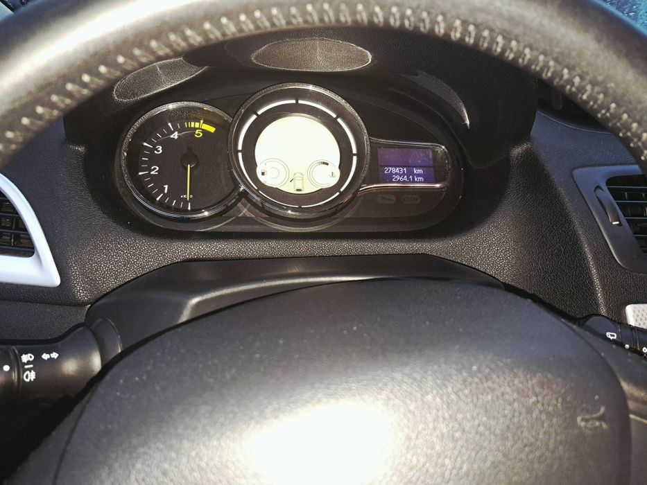 Vând Renualt Megane 3 Coupe