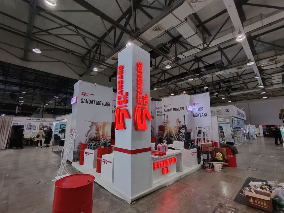 Reklama xizmati baner 3D harflar