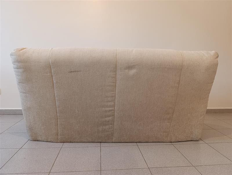 Бежов двоен диван