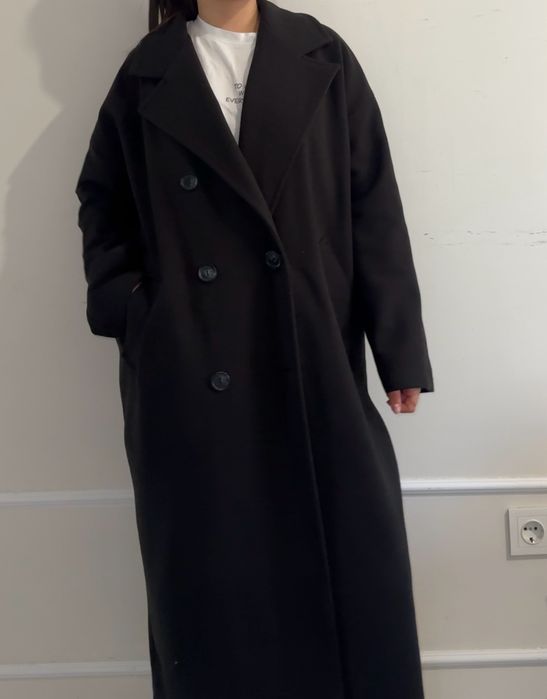 Пальто оверсайз фасона