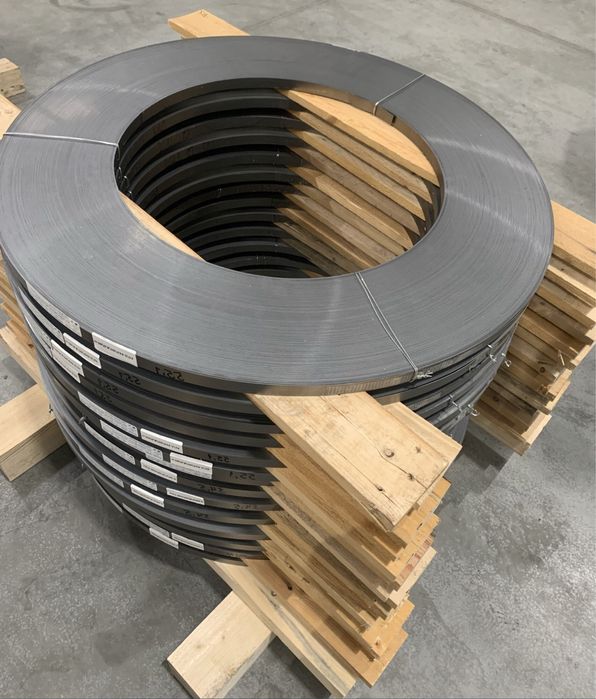 Temirli lenta upakovka uchun atsinkovka