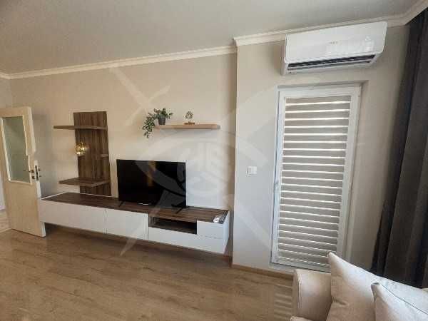 Продава се Тристаен апартамент в Пловдив, Съдийски - 100 кв.м за 2220 €/кв.м - Снимка #4