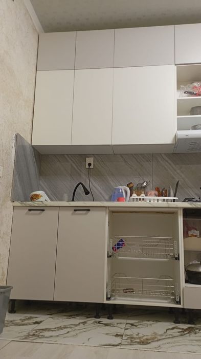 Кух гарнутир сатылады