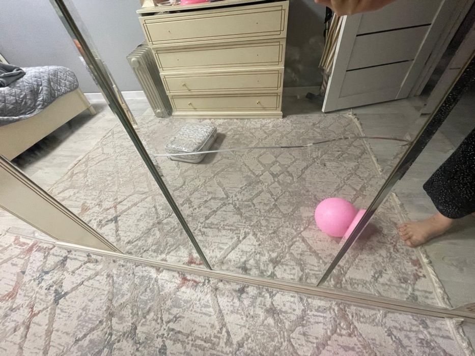 Продается спальный гарнитур