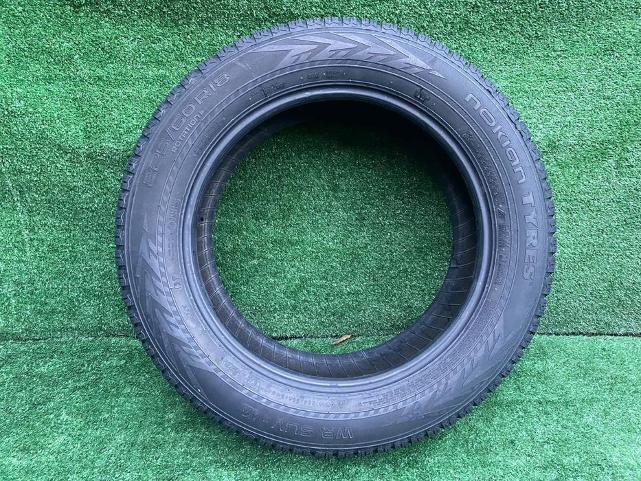 Set 2 anvelope Iarna Nokian Tires WR SUV 4 225 60 R18 6,8mm Dot 1719