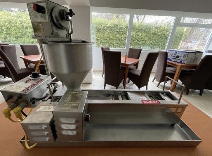 Mașină de făcut gogoși