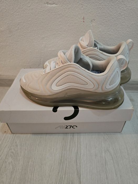Маратонки Nike Air max