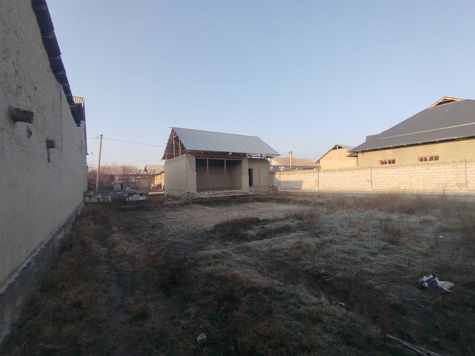 Uchastka sotiladi 6sotix