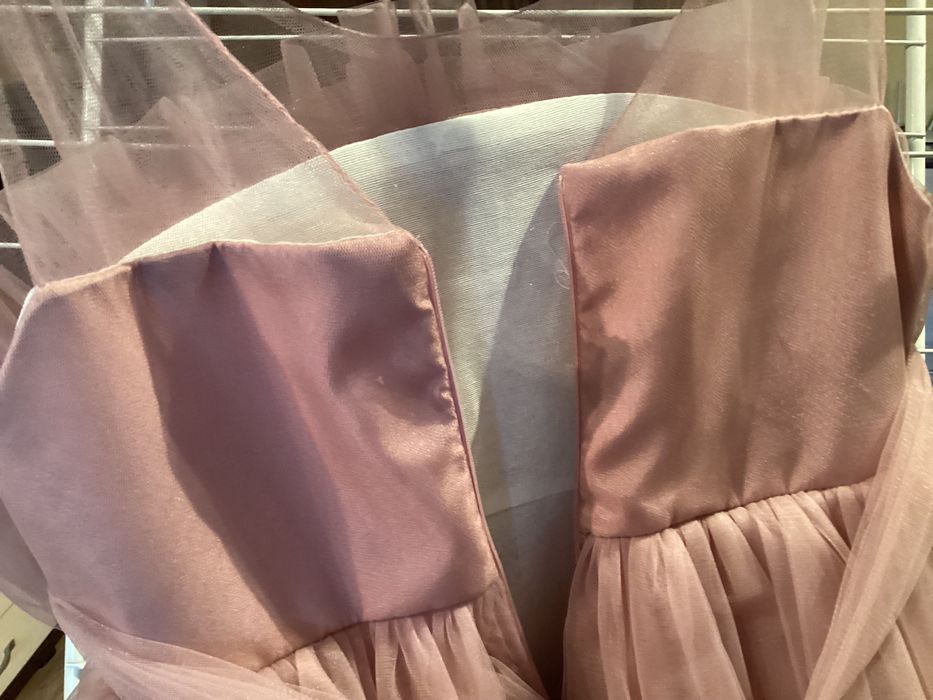 Официална рокля ръст 140