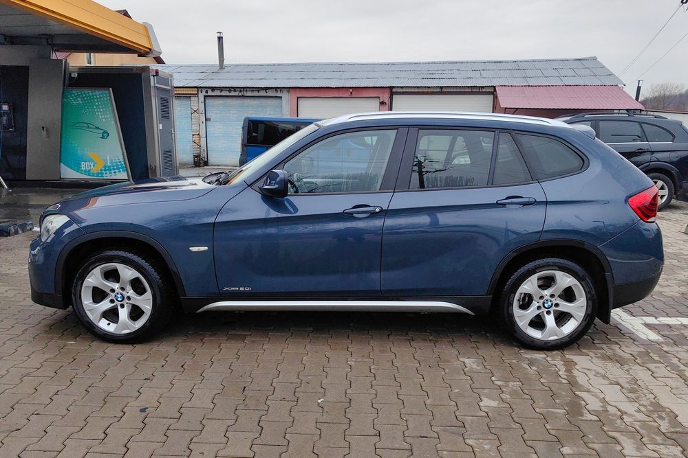 BMW X1 xDrive 20i – Benzină – Automat – 4x4