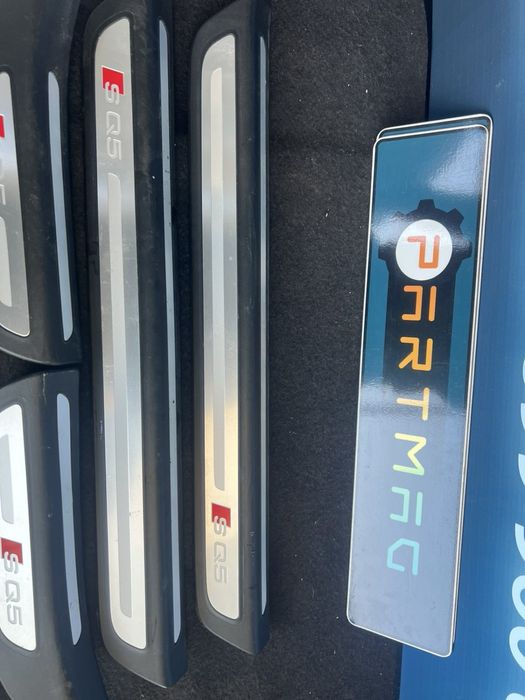 Лайсни интериорни под врати Audi Q5 SQ5 Sline комплект Ауди Кю5 CKю5