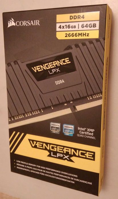 Kit memorie RAM CORSAIR Vengeance LPX 4 x 16GB DDR4 NOU SIGILAT
