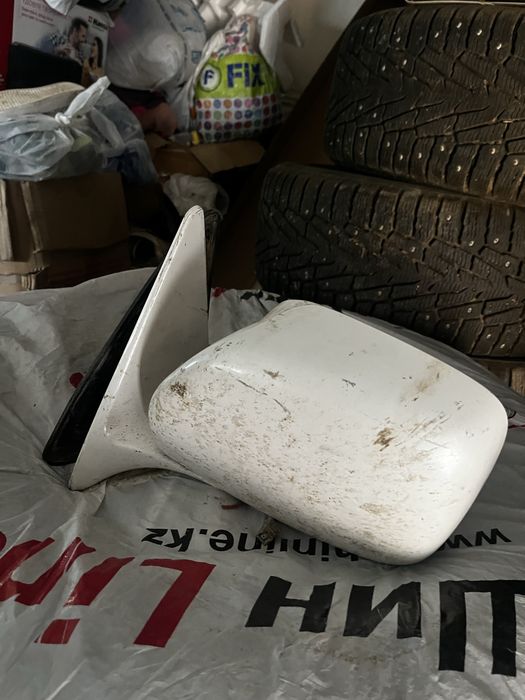 Продам зеркало боковое лексус лх470