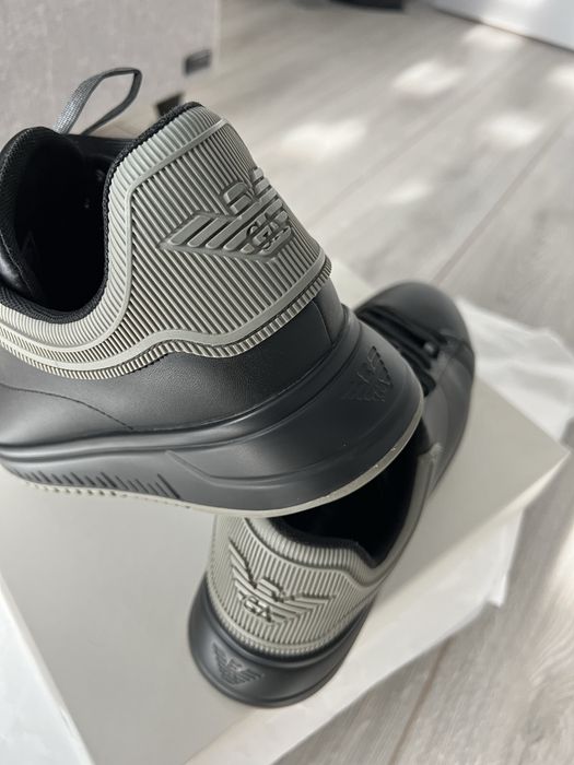 мъжки спортни обувки